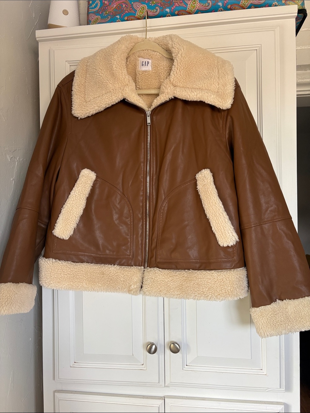 GAP Brown Vegan Leather Bomber Jacket with Cream Shearling Trim Size Large
